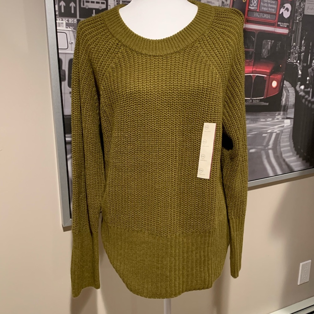 Green sweater